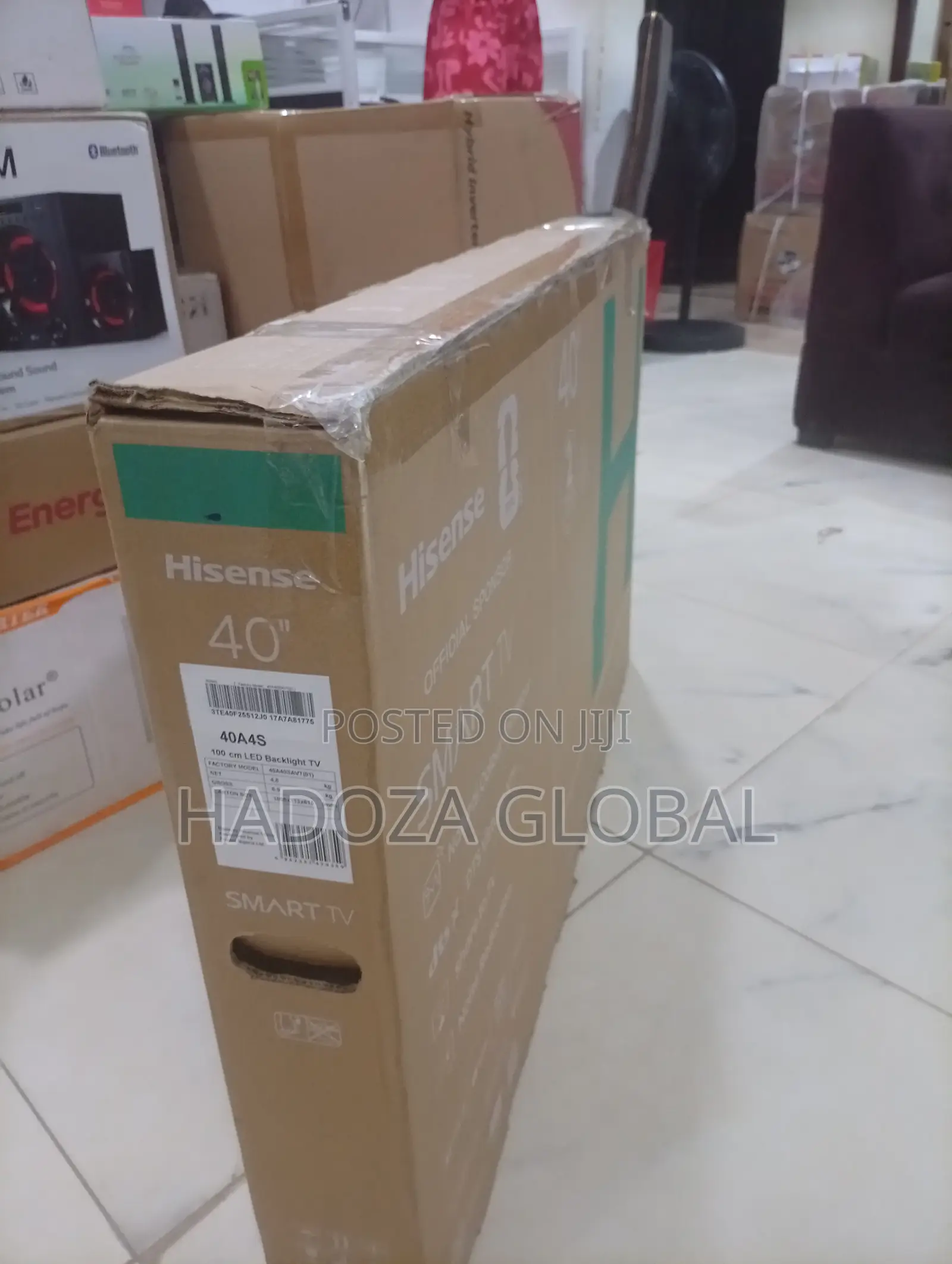 Sharp Picture Hisense 40” Smart Tv With Remote