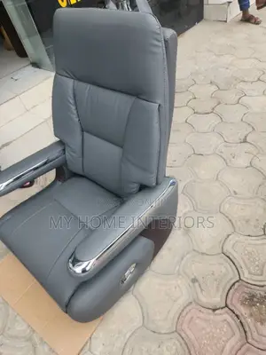 Executive Office Chair