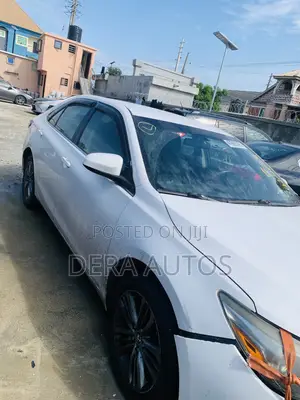 Toyota Camry 2015 White