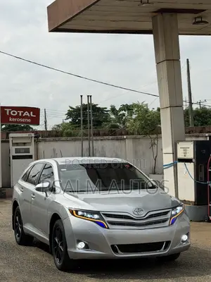 Toyota Venza 2013 Silver
