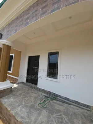 1bdrm Bungalow in Aniekan Uko, Uyo for rent