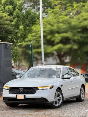 Honda Accord LX CVT 2024 White