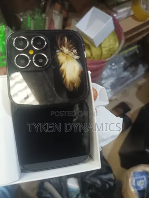 New EL A8 8 GB Black