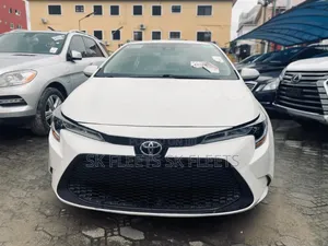 Toyota Corolla 2020 White