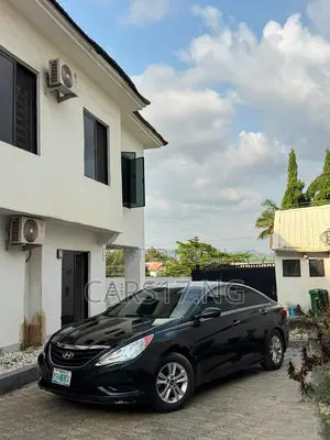 Hyundai Sonata 2012 Black
