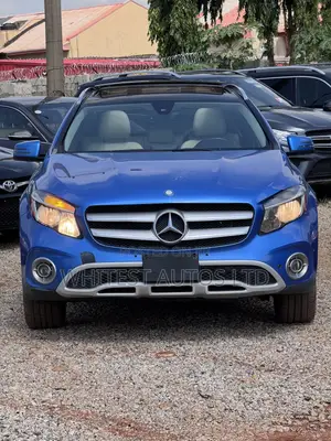 Mercedes-Benz GLA 250 2016 Blue