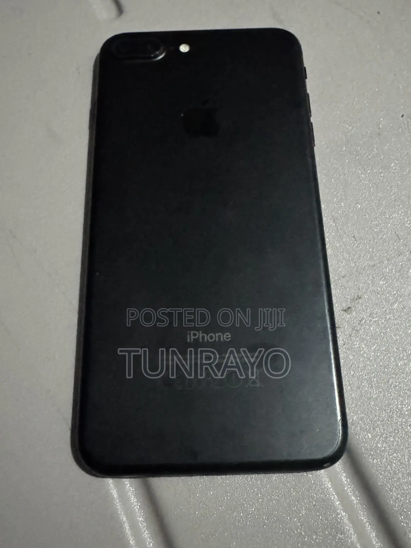 New Apple iPhone 7 Plus 128 GB Black