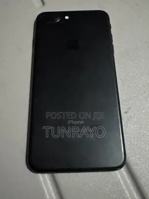 New Apple iPhone 7 Plus 128 GB Black