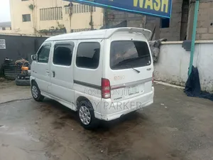 Suzuki Every 2010 White
