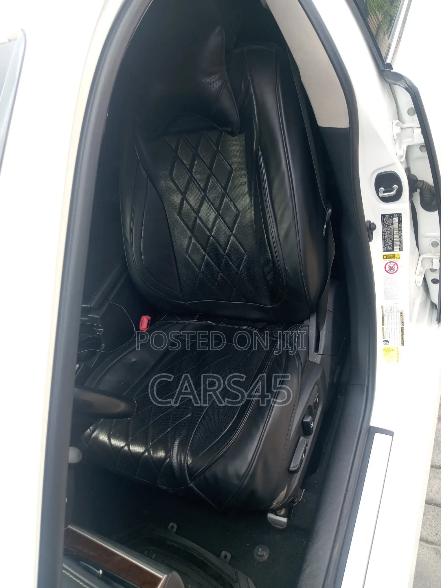 Lexus ES 2013 White