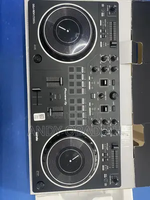DDJ-Rev1 (Dj Turntable) Dj Deck