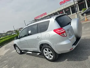 Toyota RAV4 2012 Silver