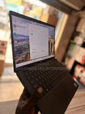 Laptop Dell Latitude 7410 16GB Intel Core i5 SSD 256GB