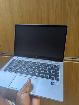 Laptop HP EliteBook 1040 G6 16GB Intel Core i7 SSD 512GB