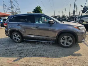 Toyota Highlander 2017 Gray
