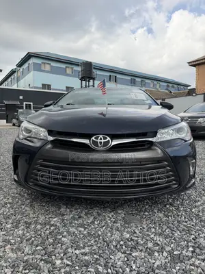 Toyota Camry LE 4dr Sedan (2.5L 4cyl 6A) 2015 Blue