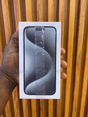New Apple iPhone 15 Pro Max 256 GB White