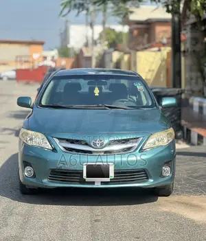 Toyota Corolla 2010 Blue