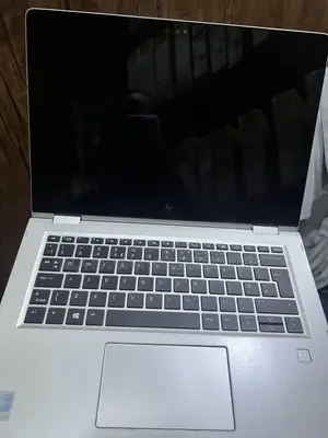 Laptop HP EliteBook 1030 8GB Intel Core i5 SSD 256GB