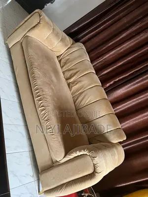 3 Seater Sofa for Sale in Abeokuta