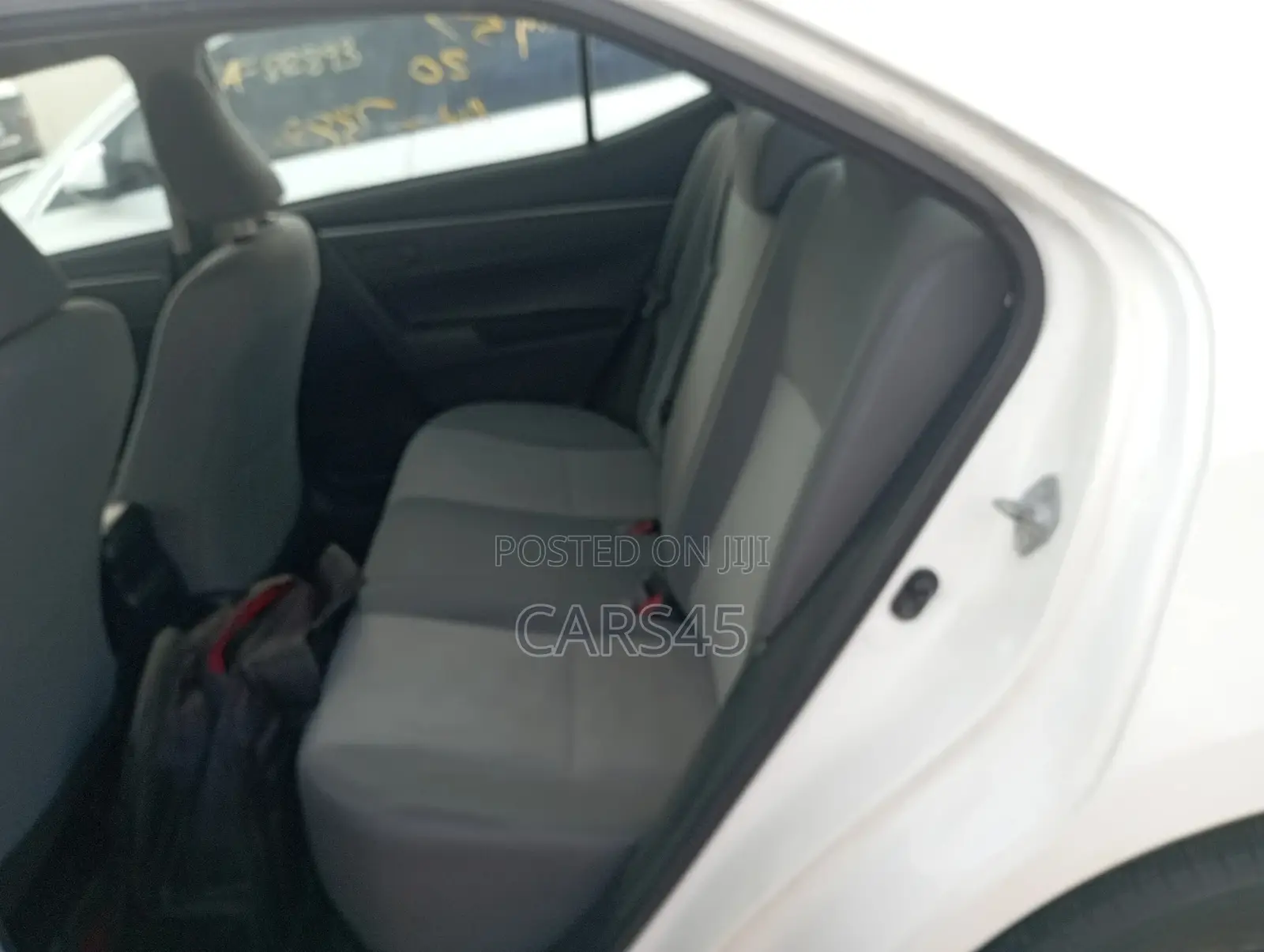 Toyota Corolla 2014 White