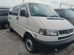 Volkswagen Transporter 2005 White