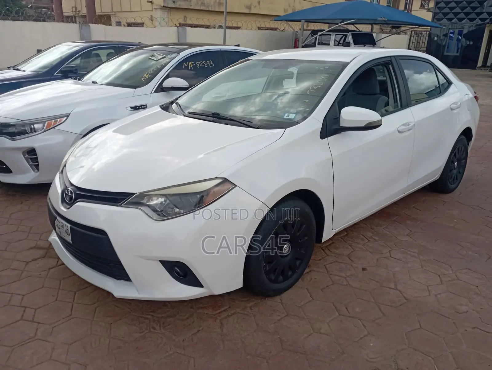 Toyota Corolla 2014 White