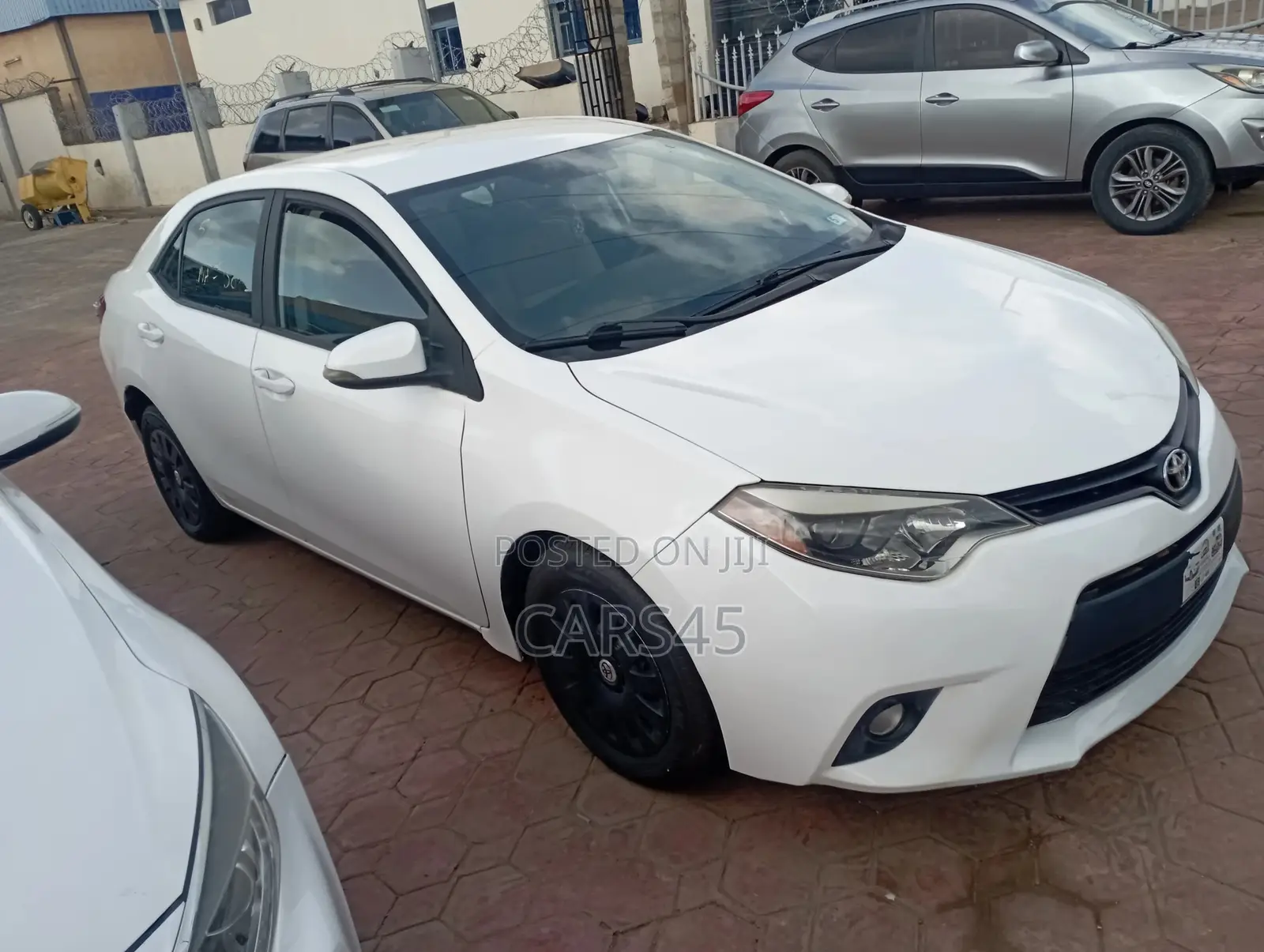 Toyota Corolla 2014 White