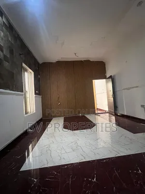 Mini Flat in Osapa london for rent