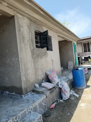 Furnished Mini Flat in Governors Road for rent