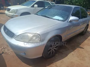 Honda Civic 2002 Silver