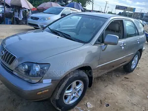 Lexus RX 2002 Gold