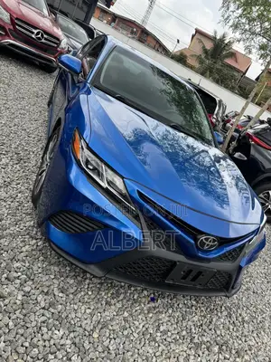 Toyota Camry 2019 Blue