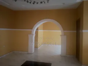 3bdrm Bungalow in Anifalaje, Ibadan for rent