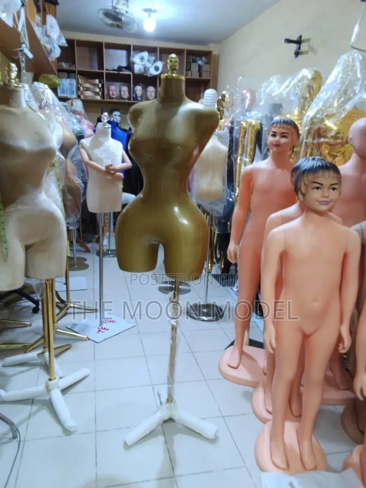 BBL Female Mannequin