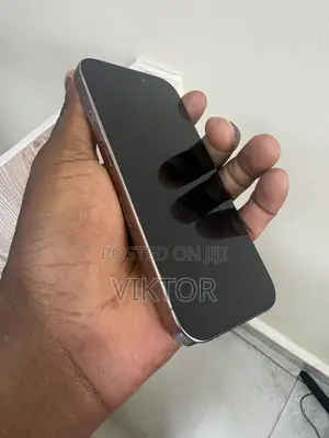 Apple iPhone 16 Pro 128 GB Gold