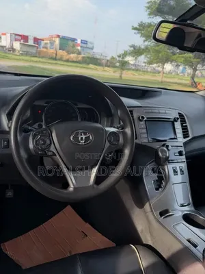 Toyota Venza XLE 2016 Black