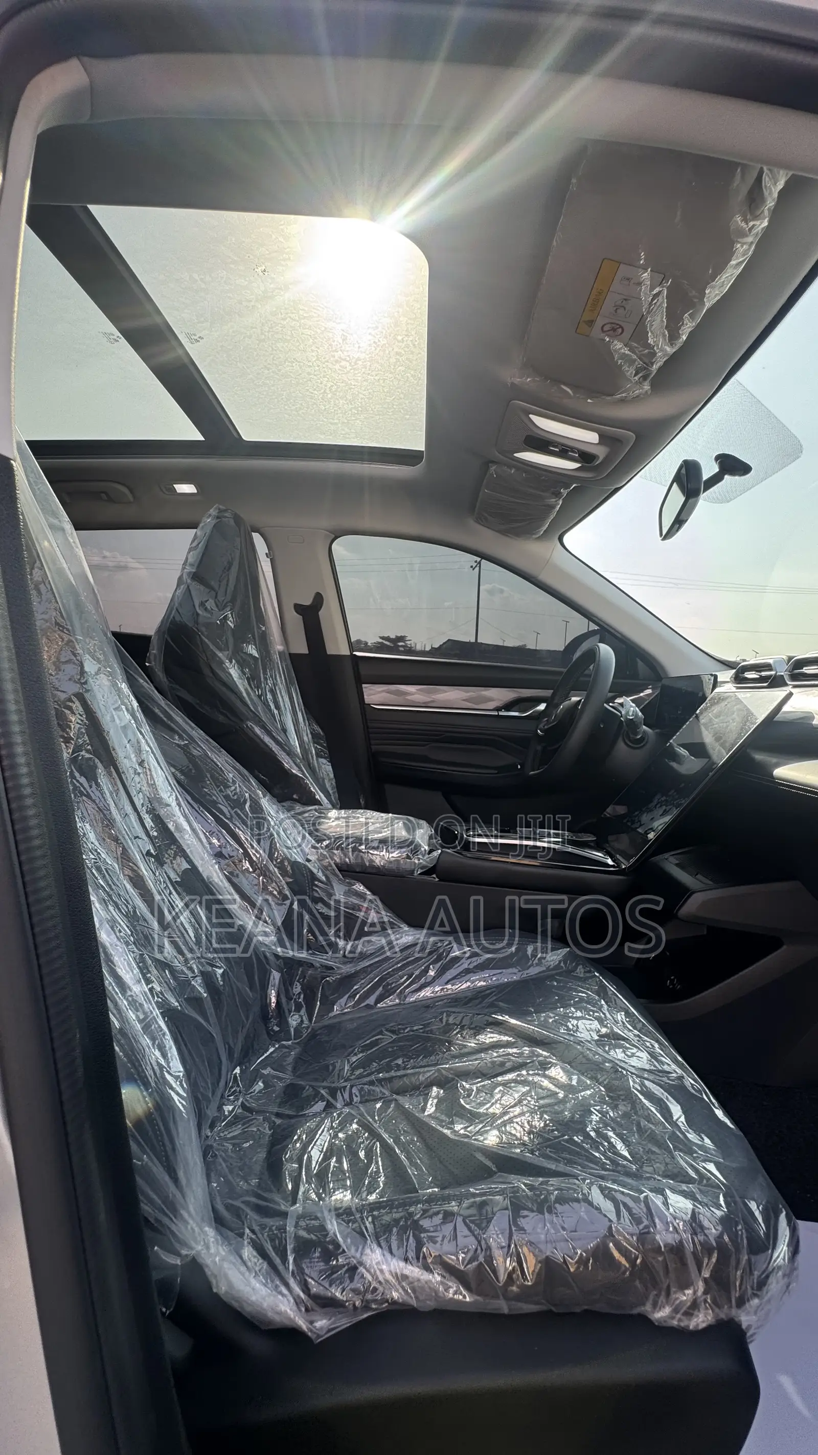 New Dongfeng Glory 2025 Silver