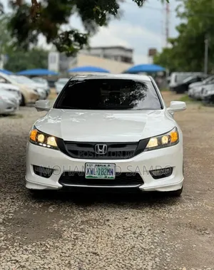 Honda Accord 2013 White