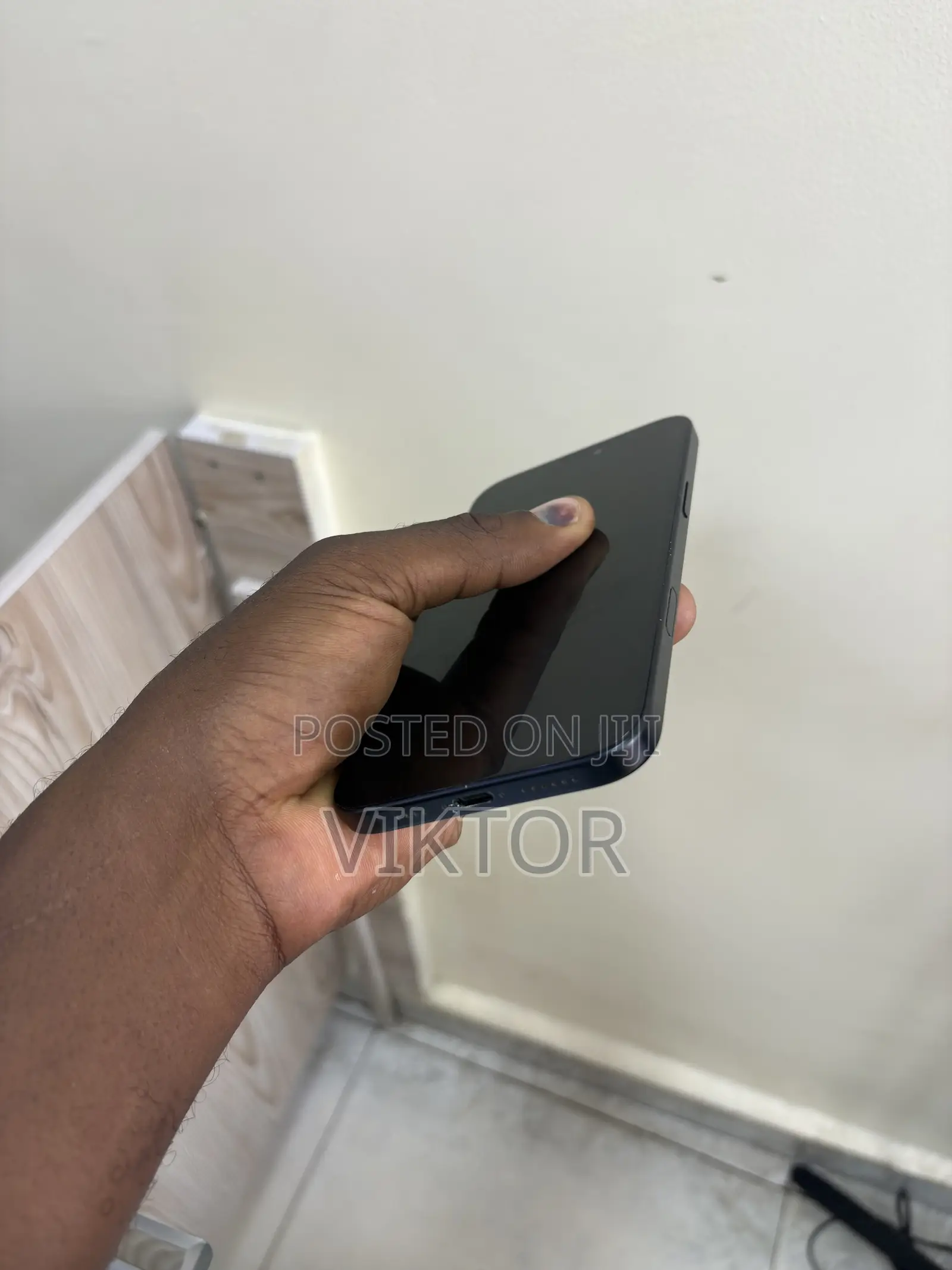 Apple iPhone 16 Plus 128 GB Black