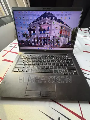 Laptop Dell Latitude 7400 8GB Intel Core i5 SSD 256GB