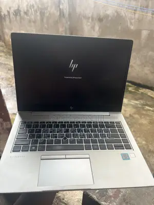 Laptop HP EliteBook 840 G5 8GB Intel Core i5 SSD 256GB