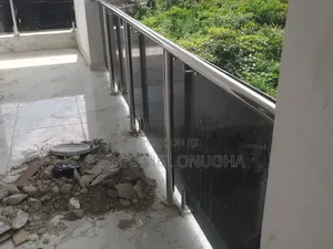 Signature Glass Guard
