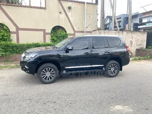 Toyota Land Cruiser Prado 4.0 Petrol TX 2014 Black