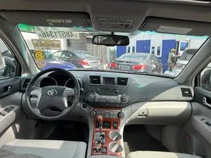 Toyota Highlander 2008 Gray