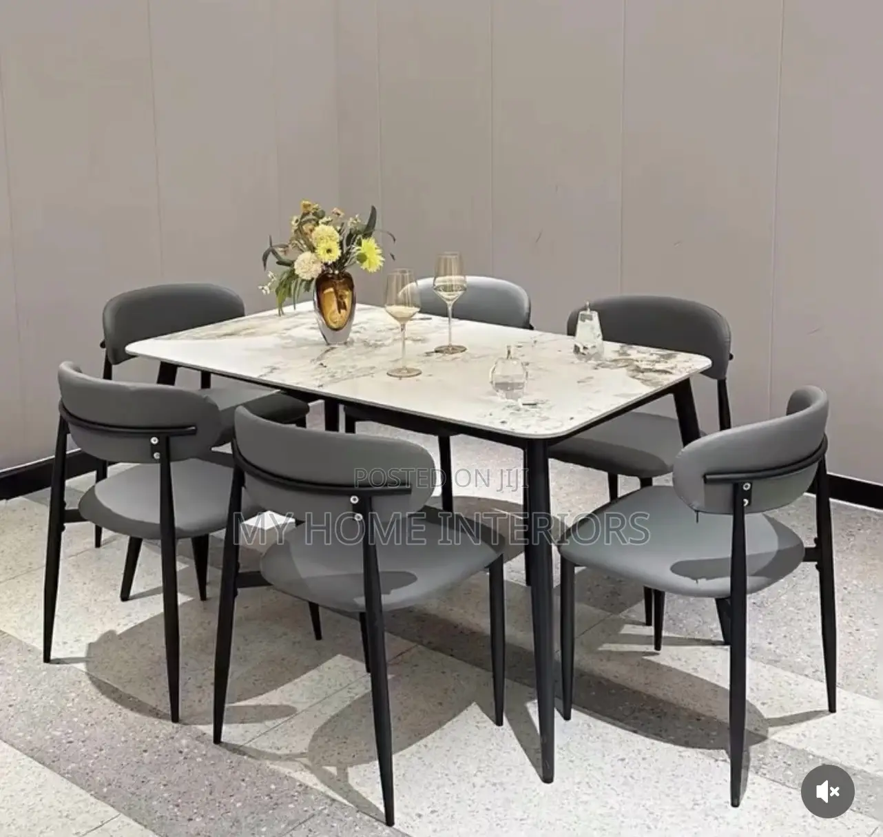 High Quality Six Seaters Dinning Set
