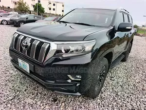 Toyota Land Cruiser Prado 2010 Black