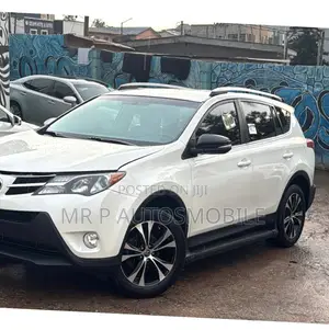 Toyota RAV4 2016 White