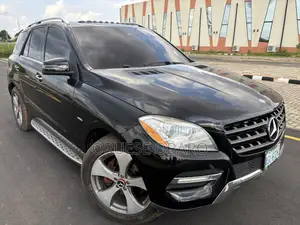 Mercedes-Benz M Class ML 350 BlueTEC 4Matic 2013 Black
