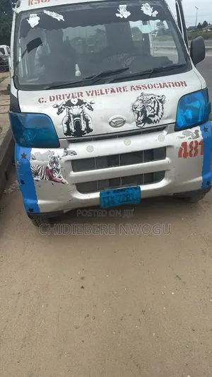 Daihatsu Hijet 2005 Silver
